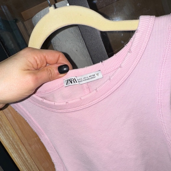 Zara ribbed tank top distressed bubblegum pink cotton fitted tee - Picture 2 of 5